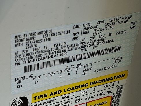 Used 2024 Ford Expedition Limited image 53