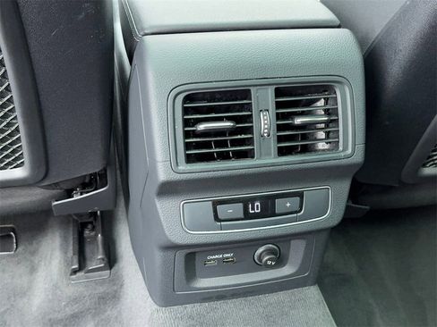 Used 2023 Audi Q5 2.0T Premium Plus image 39