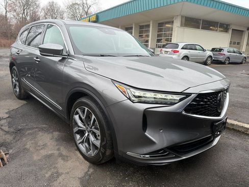 Used 2024 Acura MDX SH-AWD w/ Technology Package image 3