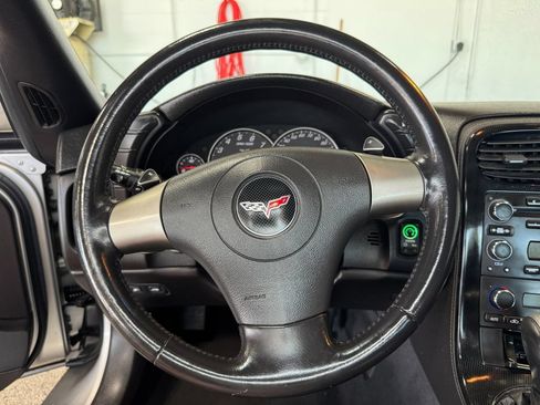 Used 2008 Chevrolet Corvette Coupe RWD image 14
