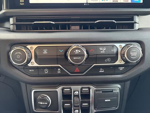 New 2026 Jeep Wrangler Unlimited Sport AWD/4WD image 20