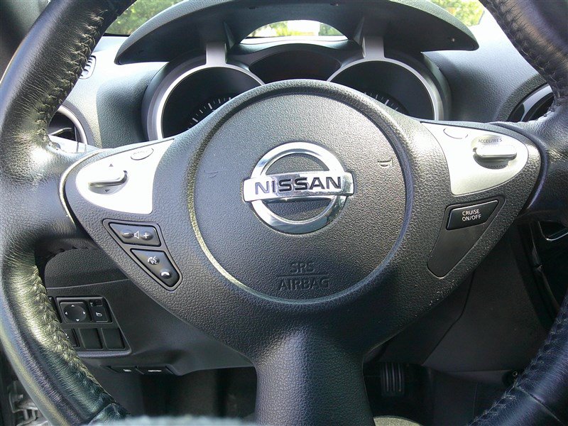 Used 2017 Nissan Juke SV w/ Technology Package FWD image 11