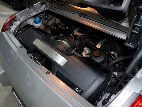 Used 2010 Porsche 911 Carrera image 42