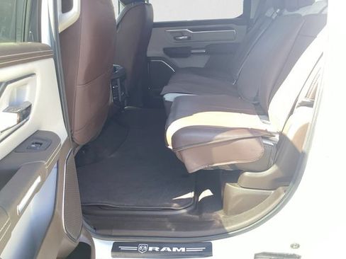 Certified 2025 RAM 1500 Laramie AWD/4WD image 11