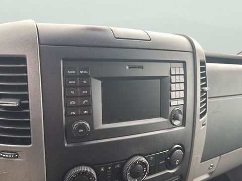 Used 2016 Mercedes-Benz Sprinter 3500 image 11