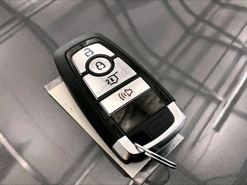 New 2026 Ford Explorer Active image 9