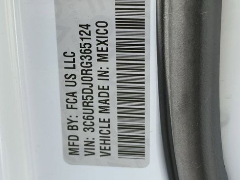 Used 2024 RAM 2500 Big Horn image 30