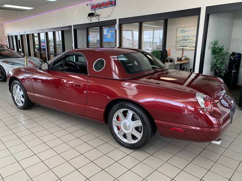 Used 2004 Ford Thunderbird RWD image 5