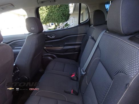 Certified 2023 GMC Acadia SLE w/ Driver Convenience Package FWD image 19