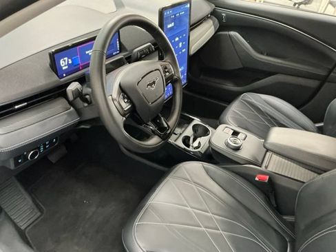 Used 2024 Ford Mustang Mach-E Select w/ Comfort Package Lite RWD image 13
