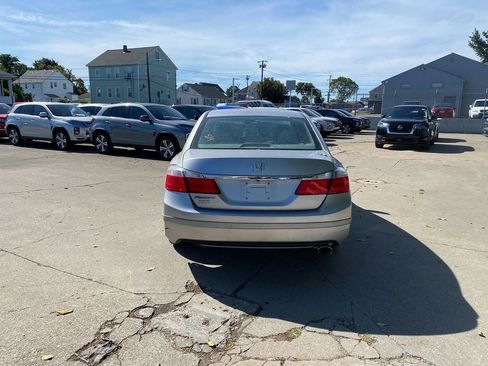 Used 2013 Honda Accord EX image 6