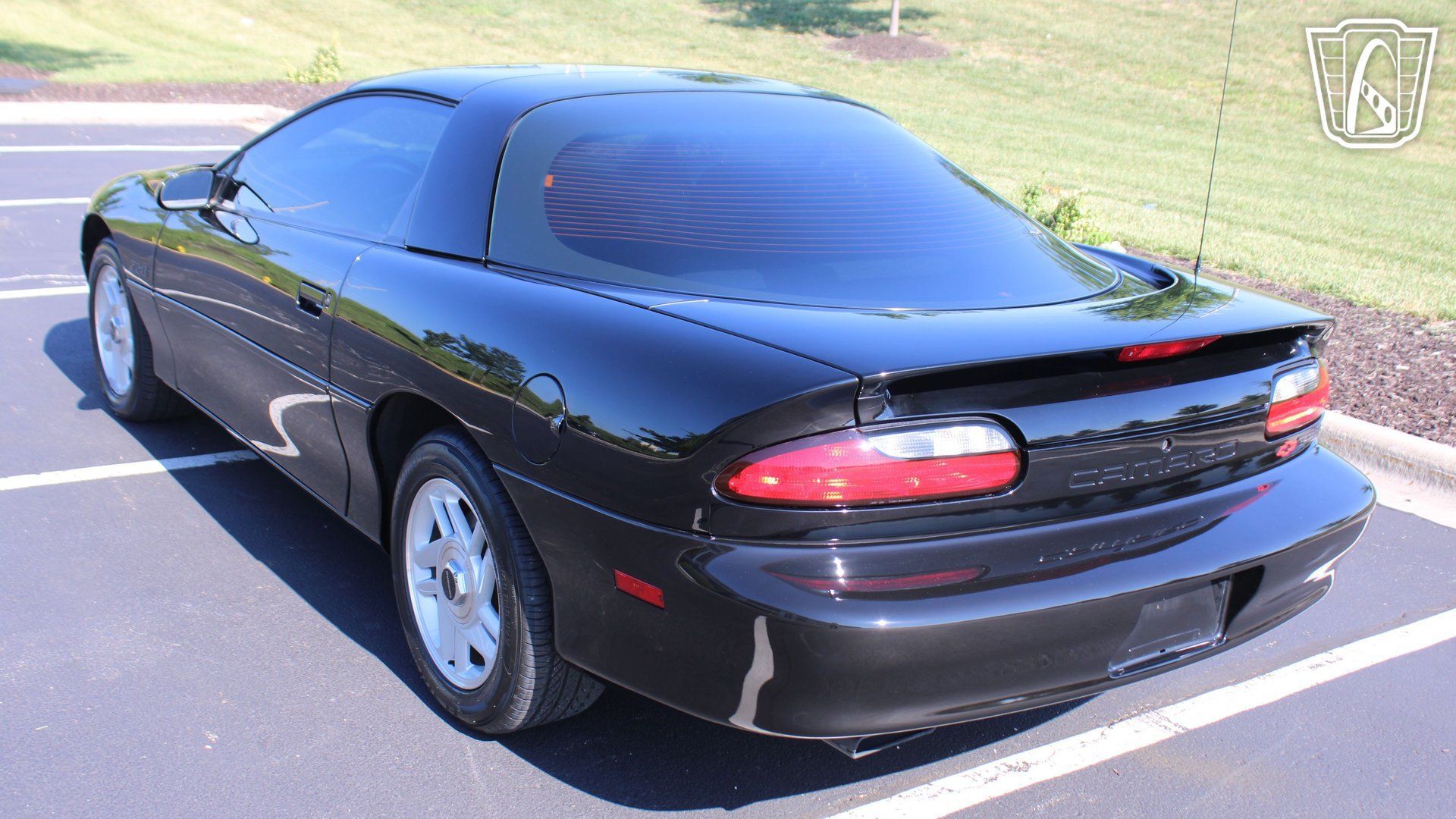 Used 1993 Chevrolet Camaro Z28 RWD image 4