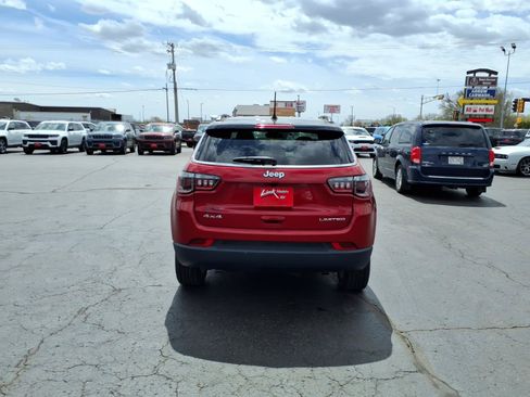 Used 2025 Jeep Compass Limited AWD/4WD image 5