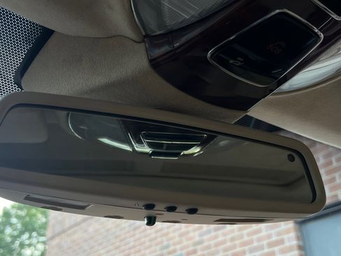 Used 2004 Maybach 57 image 24