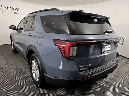 Used 2026 Ford Explorer Active RWD image 7