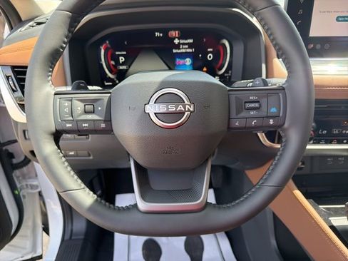 New 2026 Nissan Rogue Platinum AWD/4WD image 13