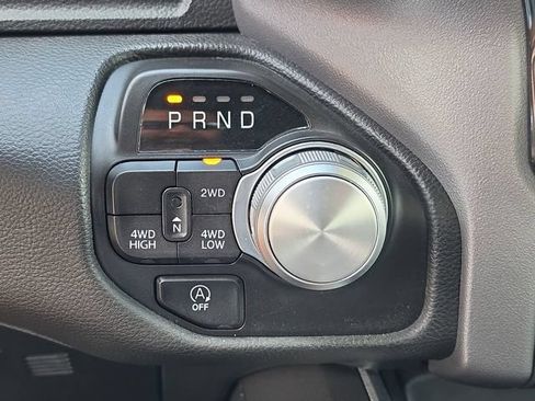 Used 2023 RAM 1500 Laramie AWD/4WD image 32