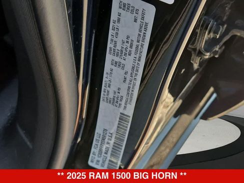 Used 2025 RAM 1500 Big Horn AWD/4WD image 30