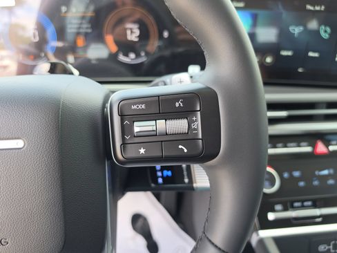 New 2026 Hyundai Santa Fe SEL FWD image 31