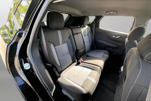 Used 2023 Chevrolet Blazer LT FWD image 27
