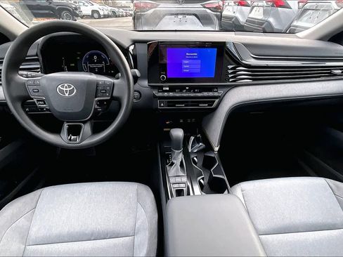 New 2026 Toyota Camry LE image 5