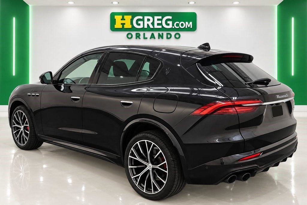 Used 2023 Maserati Grecale Modena AWD/4WD image 2