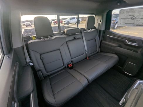 New 2026 GMC Sierra 1500 SLT w/ SLT Premium Package image 16