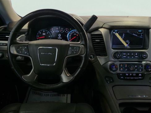 Used 2018 GMC Yukon XL Denali w/ Denali Ultimate Package AWD/4WD image 15