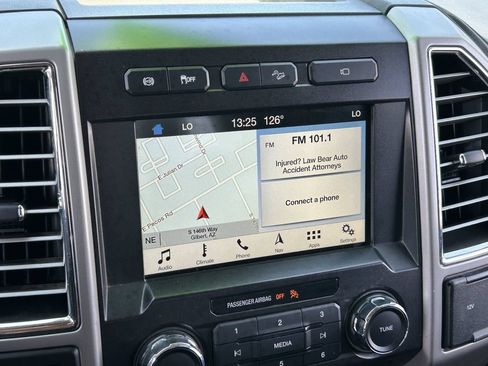 Used 2017 Ford F250 Lariat w/ Chrome Package AWD/4WD image 26