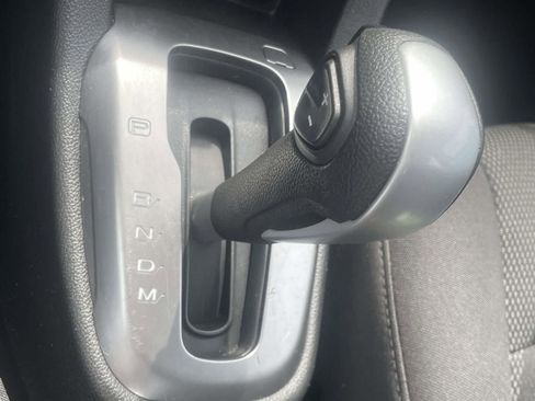 Used 2020 Chevrolet Sonic LT FWD image 19