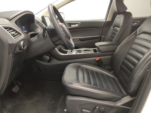 Used 2024 Ford Edge SEL image 17