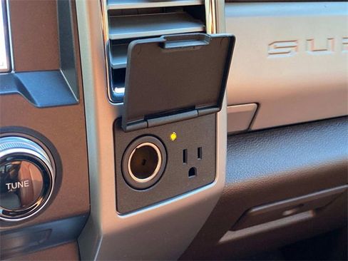 Used 2018 Ford F250 King Ranch w/ King Ranch Ultimate Package image 28