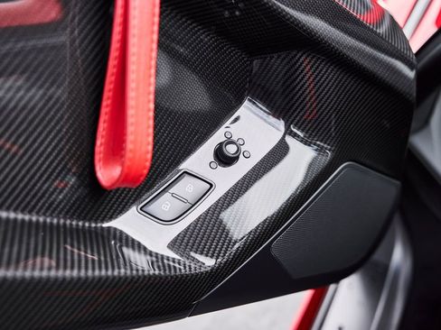 Used 2016 Lamborghini Aventador LP 750-4 Superveloce AWD/4WD image 38