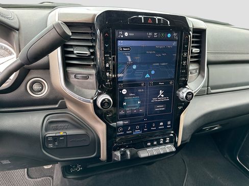 Used 2024 RAM 2500 Laramie image 26