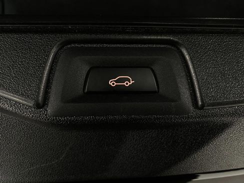 Certified 2022 BMW X5 xDrive40i w/ Premium Package image 6