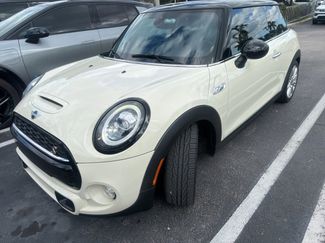 Used 2019 MINI Cooper S w/ Premium Package video 1