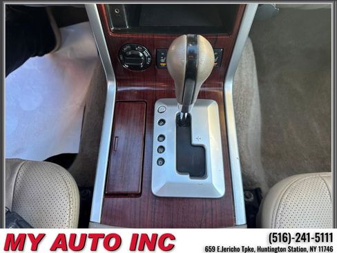 Used 2012 Nissan Pathfinder LE image 18