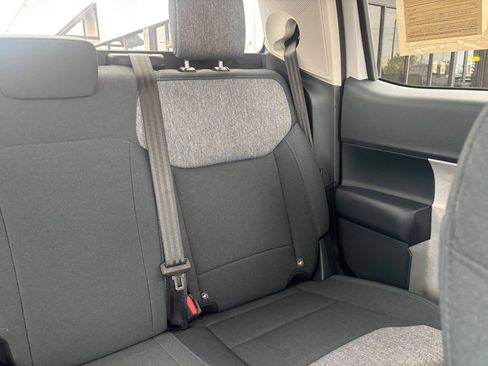 Used 2026 Ford Maverick XLT FWD image 35