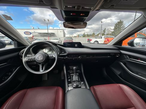 Used 2025 MAZDA MAZDA3 s image 30