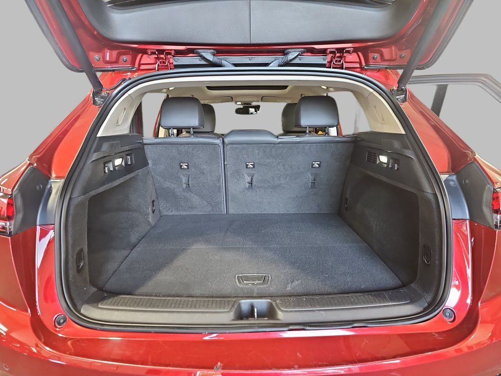 Used 2023 Buick Envision Essence w/ Sport Touring Package AWD/4WD image 15