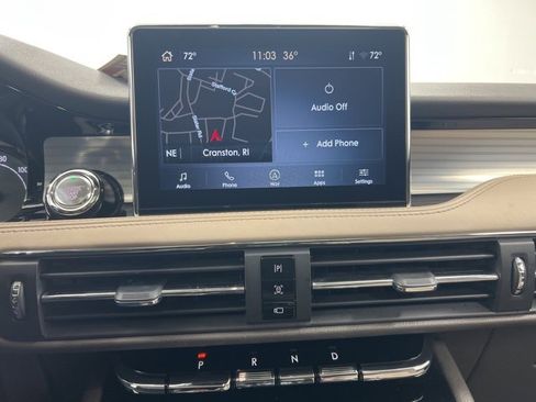 Certified 2022 Lincoln Corsair Standard w/ Premium Package image 23