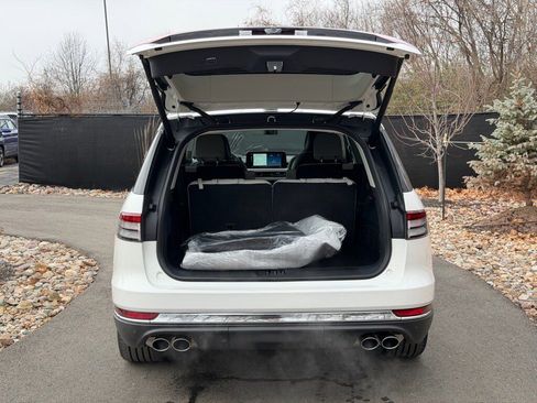 New 2026 Lincoln Aviator Reserve AWD/4WD image 16