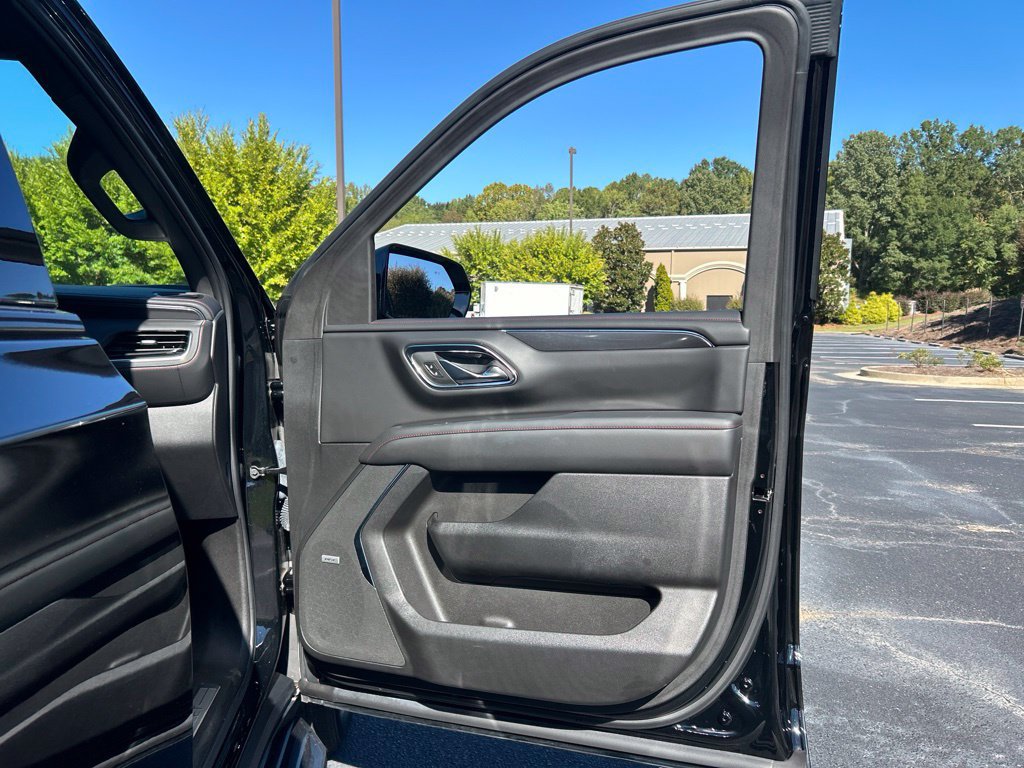 Used 2023 Chevrolet Tahoe RST w/ Luxury Package RWD image 64