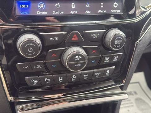 Used 2020 Jeep Grand Cherokee High Altitude image 19