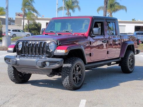 Used 2021 Jeep Gladiator Sport image 5