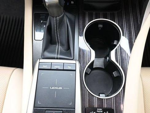Used 2022 Lexus RX 350 AWD w/ Luxury Package image 23