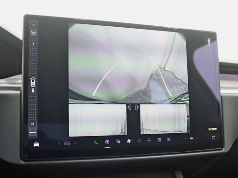 Used 2022 Tesla Model X image 16