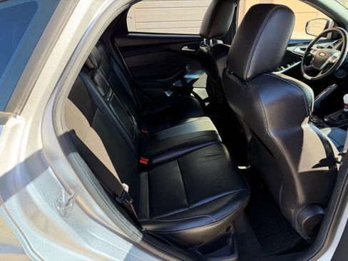 Used 2013 Ford Focus ST image 16