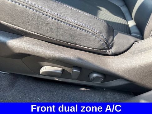 Certified 2025 Subaru Forester Limited AWD/4WD image 18