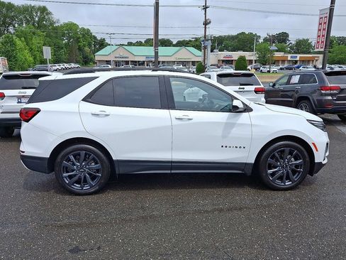 Used 2022 Chevrolet Equinox RS FWD image 13